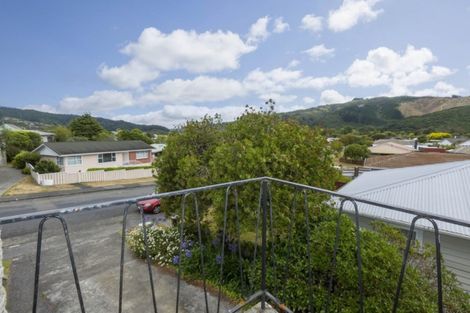 Photo of property in 20a Kiwi Street, Heretaunga, Upper Hutt, 5018