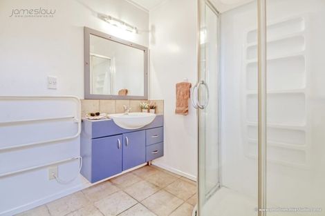 Photo of property in 13a Flanshaw Road, Te Atatu South, Auckland, 0610