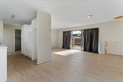 Photo of property in 12 Pokapu Place, Bethlehem, Tauranga, 3110