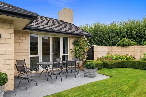 Photo of property in 8 Lime Tree Lane, Harewood, Christchurch, 8051