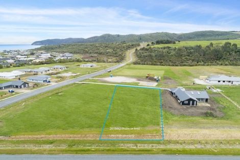 Photo of property in 4 Kahikatea Drive, Kinloch, Taupo, 3377