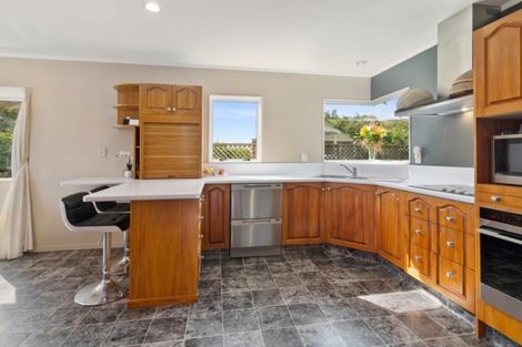 Photo of property in 25 Mark Place, Lynmore, Rotorua, 3010