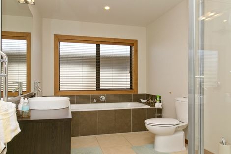 Photo of property in 28 Punawai Place, Nukuhau, Taupo, 3330