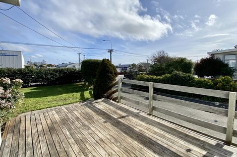 Photo of property in 155 Estuary Road, South New Brighton, Christchurch, 8062