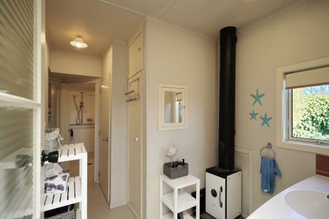 Photo of property in 52 Batten Grove, The Pines Beach, 7630