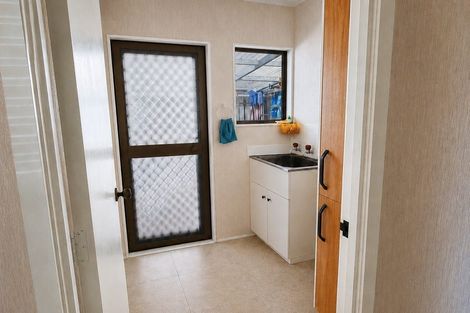 Photo of property in 5/116 Pakuranga Road, Pakuranga, Auckland, 2010