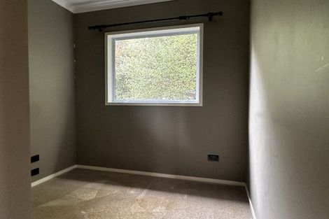 Photo of property in 16 Tracey Terrace, Te Atatu South, Auckland, 0602