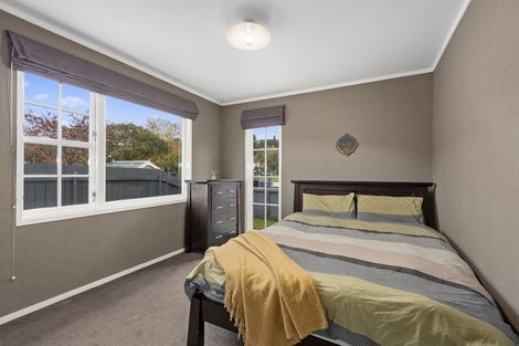 Photo of property in 11 Gemstone Drive, Birchville, Upper Hutt, 5018