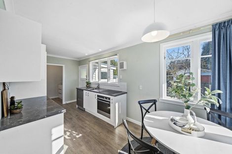 Photo of property in 25 Hammond Street, Bulls, 4818