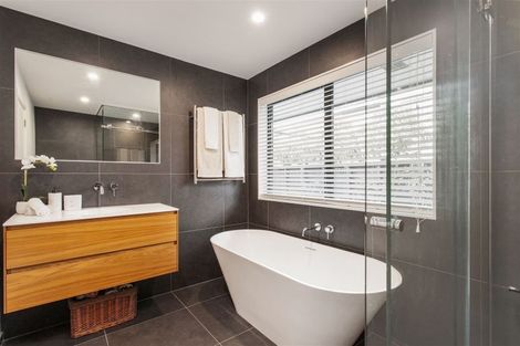 Photo of property in 20 Wairarapa Terrace, Merivale, Christchurch, 8014