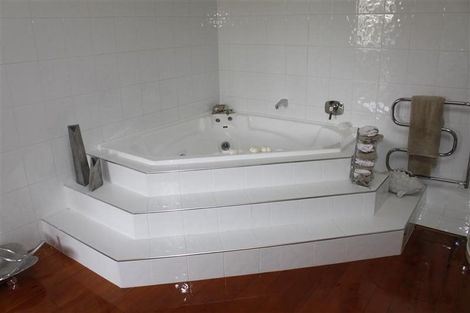 Photo of property in 8 Baldwin Avenue, Mount Albert, Auckland, 1025