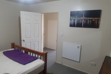 Photo of property in 5a Royal Crescent, Saint Kilda, Dunedin, 9012