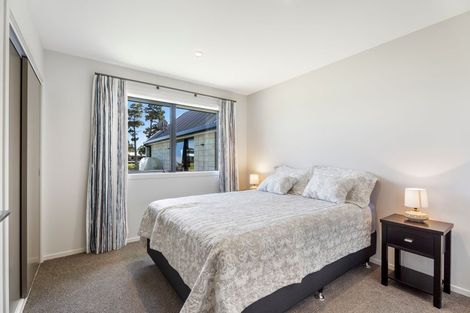 Photo of property in 105 Rangiora Crescent, Matarangi, Whitianga, 3592