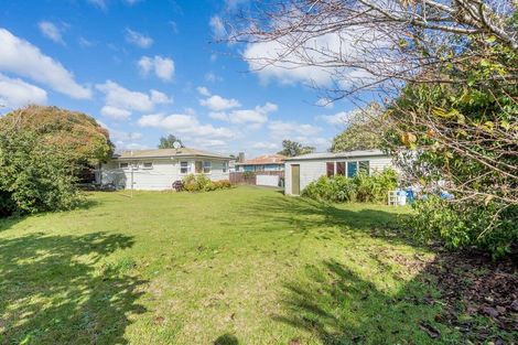 Photo of property in 10 Brentford Place, Manurewa, Auckland, 2102
