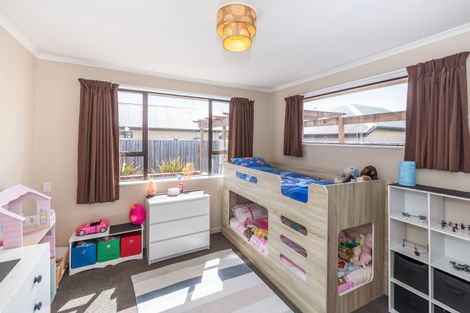 Photo of property in 78 Daniels Road, Redwood, Christchurch, 8051