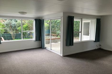 Photo of property in 3 Tiraumea Street, Palmerston North, 4410