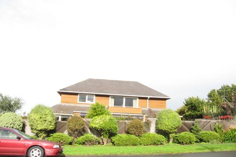 Photo of property in 3/41 Uxbridge Road, Mellons Bay, Auckland, 2014