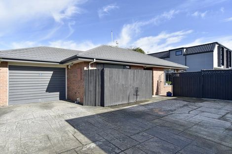 Photo of property in 69c Grafton Street, Waltham, Christchurch, 8011