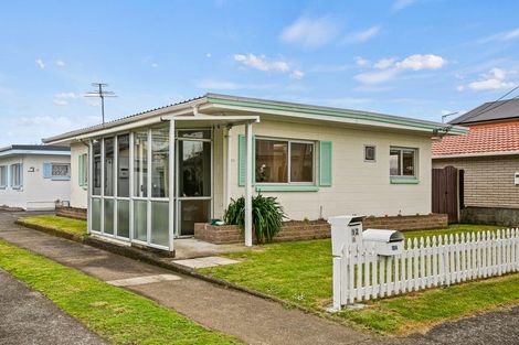 Photo of property in 12a Massey Street, Westown, New Plymouth, 4310