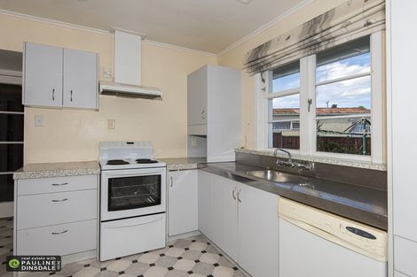 Photo of property in 5 Whangarei Heads Road, Onerahi, Whangarei, 0110