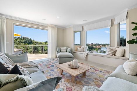 Photo of property in 64 Balboa Drive, Matakatia, Whangaparaoa, 0930