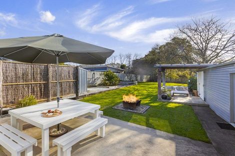 Photo of property in 8 Trigg Road, Huapai, Kumeu, 0810