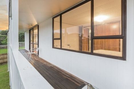 Photo of property in 1/103 Bradbury Road, Botany Downs, Auckland, 2010