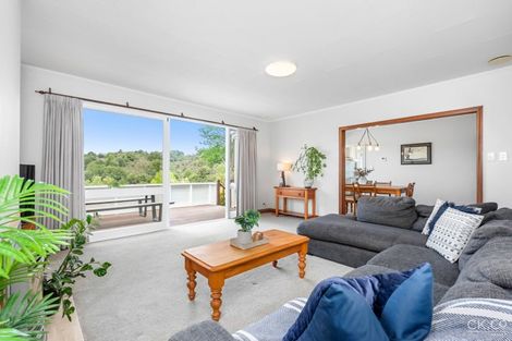 Photo of property in 11 Chichester Drive, Pinehaven, Upper Hutt, 5019