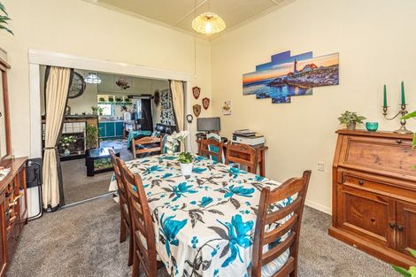 Photo of property in 17 Gloag Street, Waverley, 4510