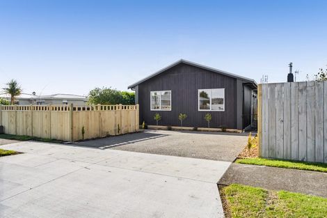 Photo of property in 26 Wynyard Street, Bell Block, New Plymouth, 4312