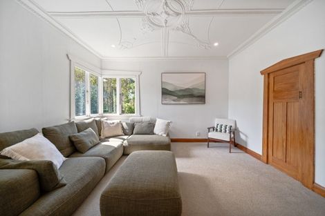 Photo of property in 12 Sunshine Avenue, Karori, Wellington, 6012