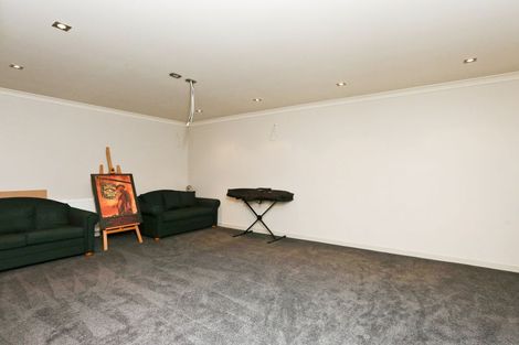 Photo of property in 72a Stanley Avenue, Palmerston North, 4414