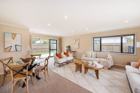 Photo of property in 18 Thomson Street, West End, Palmerston North, 4412