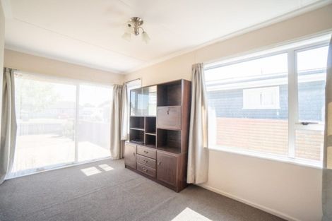 Photo of property in 26 Battersea Place, Roslyn, Palmerston North, 4414