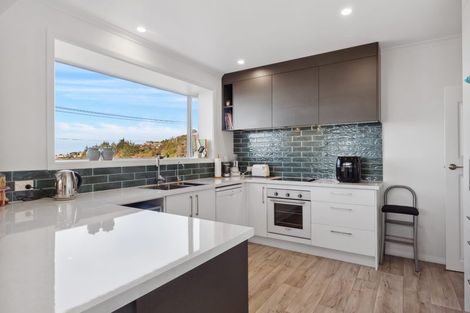 Photo of property in 154 Easther Crescent, Kew, Dunedin, 9012