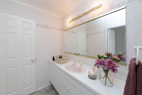 Photo of property in 114c Warwick Street, Feilding, 4702