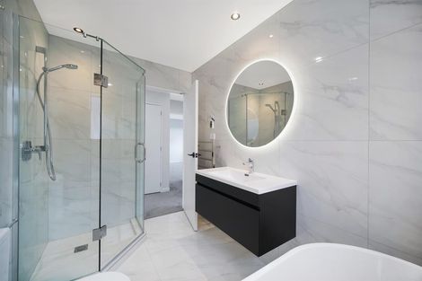 Photo of property in 126c Coronation Road, Hillcrest, Auckland, 0627