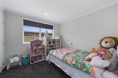 Photo of property in 39 Awatira Drive, Papamoa Beach, Papamoa, 3118