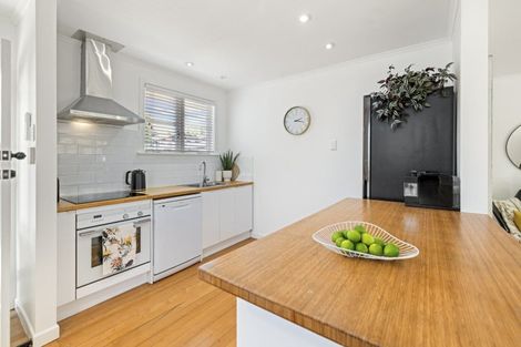 Photo of property in 99 Wallace Road, Mangere Bridge, Auckland, 2022