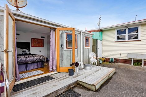 Photo of property in 4 Elizabeth Street, Patea, 4520