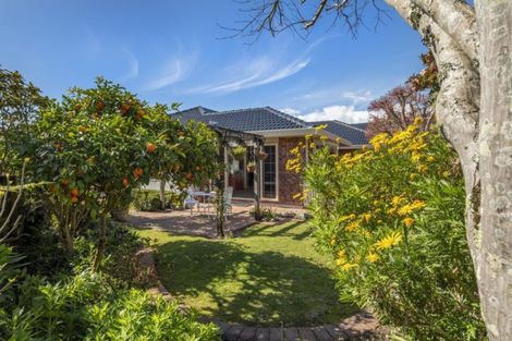 Photo of property in 5 Buckingham Place, Bethlehem, Tauranga, 3110