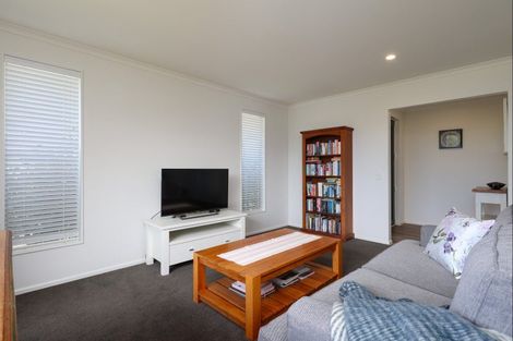 Photo of property in 2 Les Wakefield Road, Mapua, 7005