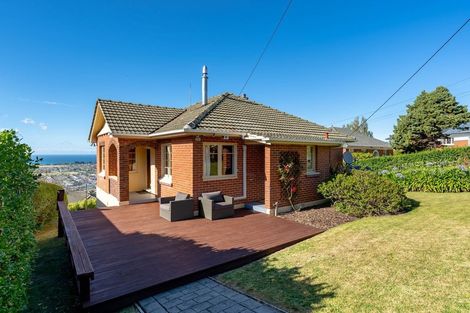 Photo of property in 135 Forfar Street, Clyde Hill, Dunedin, 9011