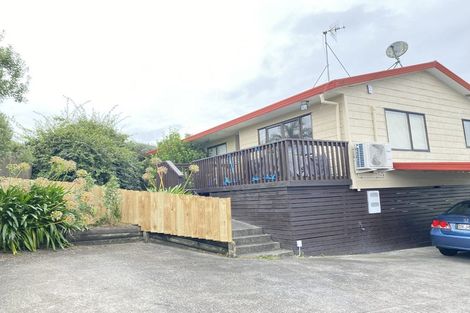 Photo of property in 15a Gill Avenue, Te Atatu Peninsula, Auckland, 0610