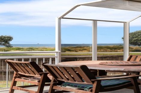 Photo of property in 55 Marine Parade, Mount Maunganui, 3116