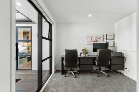 Photo of property in 9 Guardsman Place, Prebbleton, 7604