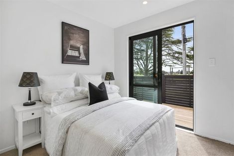 Photo of property in 28c Walker Road, Point Chevalier, Auckland, 1022
