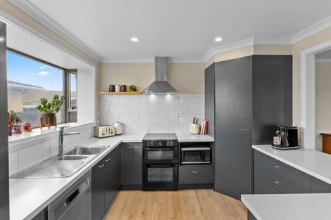 Photo of property in 7 Patterson Terrace, Halswell, Christchurch, 8025