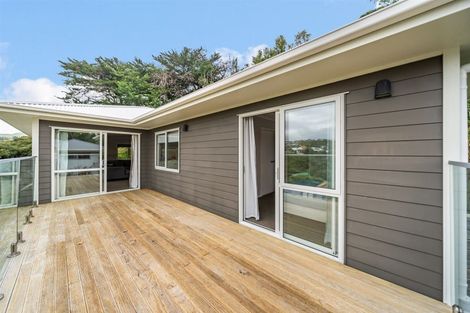 Photo of property in 23a Seagull Place, Whitby, Porirua, 5024