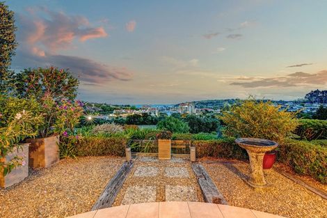 Photo of property in 260 Alec Craig Way, Gulf Harbour, Whangaparaoa, 0930